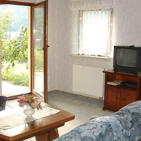 4-person In